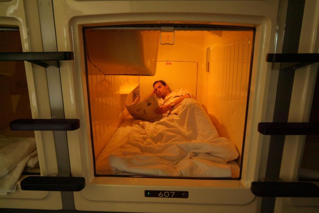 Capsule Hotel & Sauna Ikebukuro Plaza طوكيو المظهر الخارجي الصورة