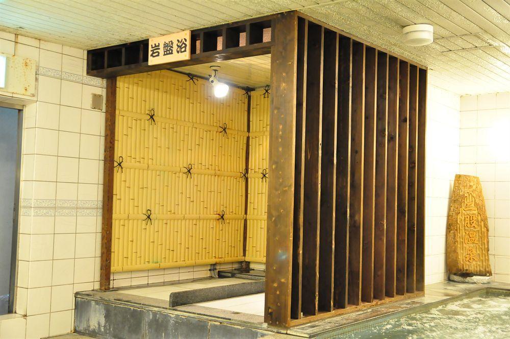 Capsule Hotel & Sauna Ikebukuro Plaza طوكيو المظهر الخارجي الصورة